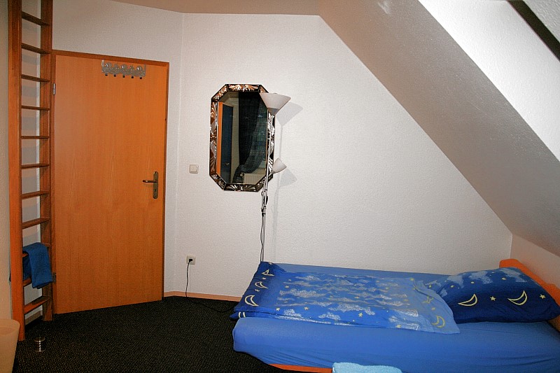 G�stezimmer 2 (mit zus�tzlicher Aufbettung)